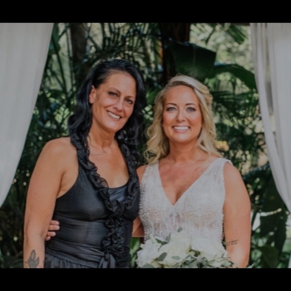 Meet your Posher, Julie - Picture 3 of 8